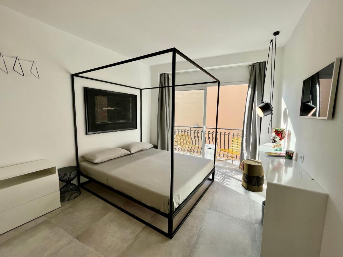 טאורמינה Don Diego Luxury Rooms מראה חיצוני תמונה